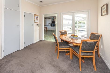 Photo of property in 98 Alma Road, Gonville, Whanganui, 4501