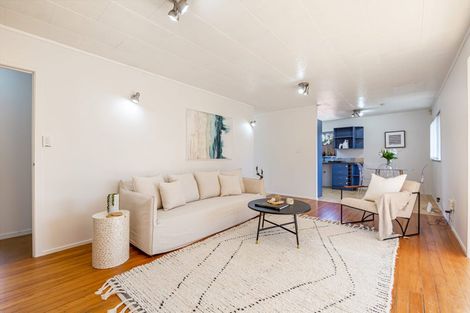 Photo of property in 101 Triangle Road, Massey, Auckland, 0614