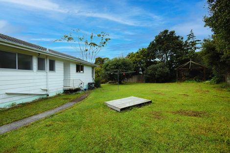 Photo of property in 14 Granville Drive, Massey, Auckland, 0614