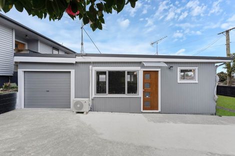 Photo of property in 1/116 Beaumonts Way, Manurewa, Auckland, 2102
