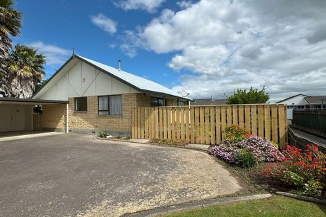 Photo of property in 138a Amberley Avenue, Highbury, Palmerston North, 4412
