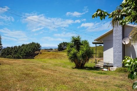 Photo of property in 2850 South Head Road, South Head, Helensville, 0874