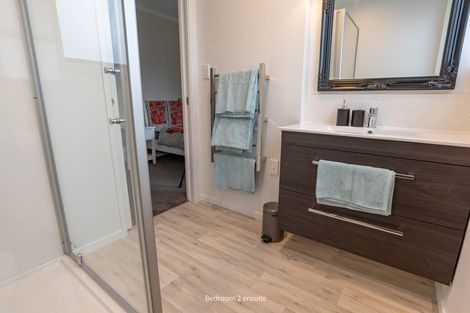 Photo of property in 64 Motuhara Road, Plimmerton, Porirua, 5026