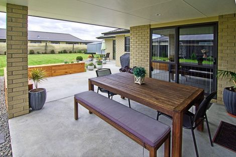 Photo of property in 13 Hartley Avenue, Carterton, 5713