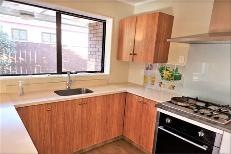 Photo of property in 71a Cambridge Terrace, Waterloo, Lower Hutt, 5011