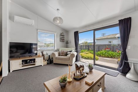 Photo of property in 68 Grey Street, Woodville, 4920