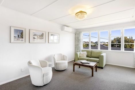 Photo of property in 120 Middleton Road, Corstorphine, Dunedin, 9012