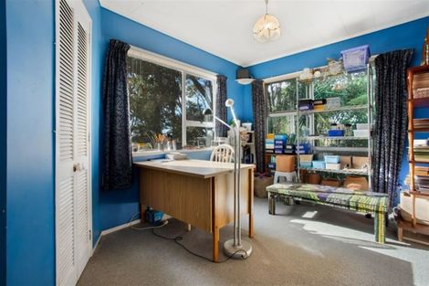 Photo of property in 6a Puketitiro Street, Glen Eden, Auckland, 0602