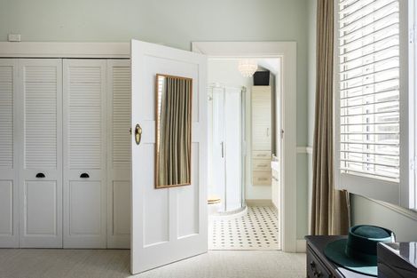 Photo of property in 75 Eglinton Road, Mornington, Dunedin, 9011