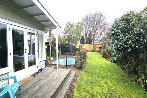 Photo of property in 43 Hartley Street, Foxton Beach, Foxton, 4815