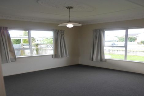 Photo of property in 26 Stewart Crescent, Hokowhitu, Palmerston North, 4410