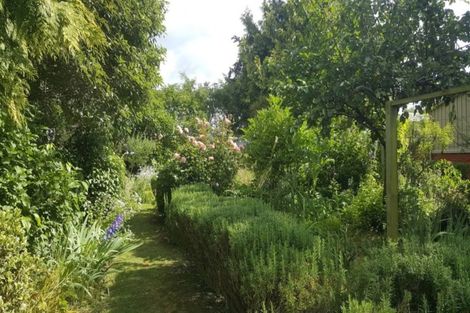 Photo of property in 4 Exeter Street, Waimate, 7924