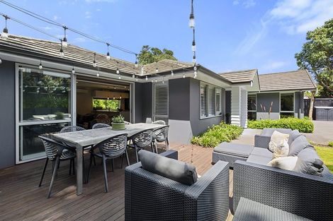 Photo of property in 83a Young Street, New Plymouth, 4310