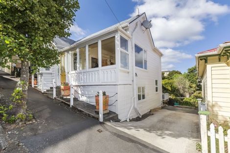 Photo of property in 104 Elizabeth Street, Mount Victoria, Wellington, 6011