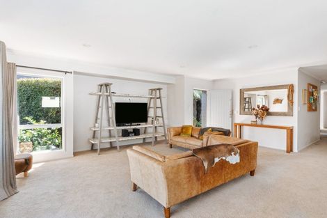 Photo of property in 25 Grove Avenue, Mount Maunganui, 3116
