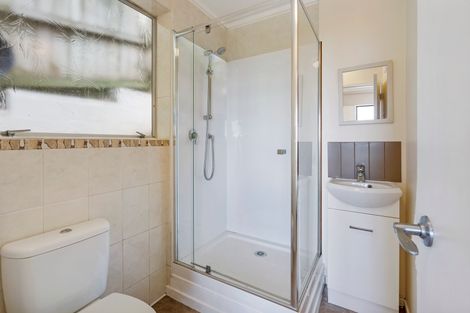 Photo of property in 25 Duncansby Road, Stanmore Bay, Whangaparaoa, 0932