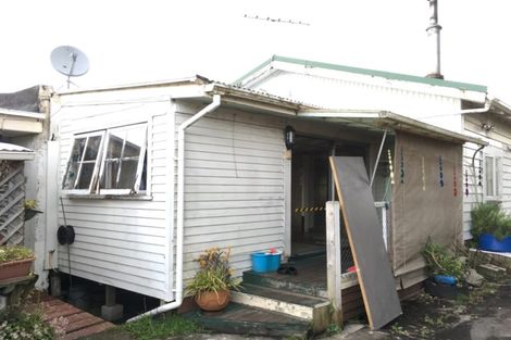 Photo of property in 40 Gardner Avenue, New Lynn, Auckland, 0600