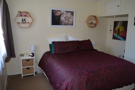 Photo of property in 446 Carrington Street, Upper Vogeltown, New Plymouth, 4310