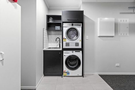 Photo of property in 2a Carey Street, Maeroa, Hamilton, 3200