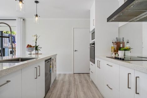 Photo of property in 83 Whakaturou Crescent, Pyes Pa, Tauranga, 3112