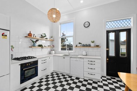 Photo of property in 7a Gaisford Terrace, Waipukurau, 4200