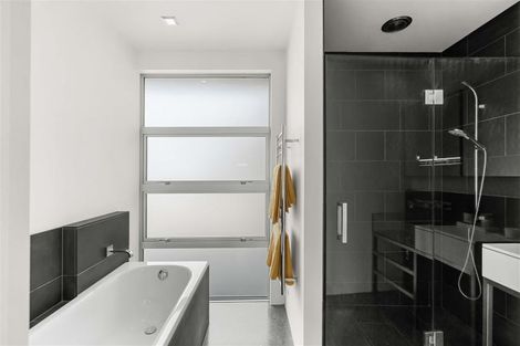 Photo of property in 41 Westpark Drive, Burnside, Christchurch, 8053