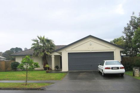 Photo of property in 25 Davington Way, Burswood, Auckland, 2013