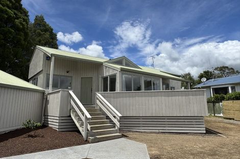 Photo of property in 19 Gilbass Avenue, Hamilton Lake, Hamilton, 3204