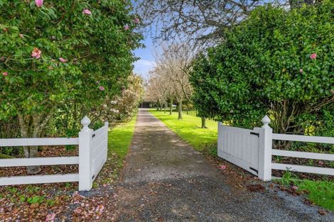 Photo of property in 140 Junction Road, Mangorei, New Plymouth, 4371