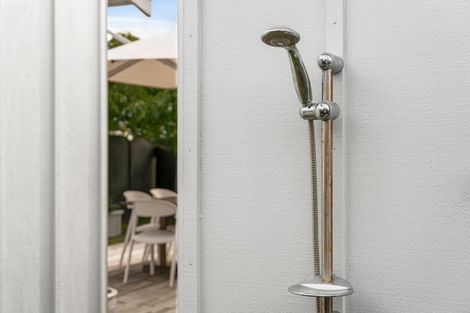 Photo of property in 205a Ocean Road, Whangamata, 3620