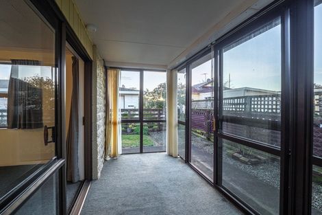 Photo of property in 223c Park Street, Winton, 9720