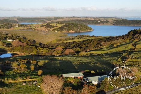 Photo of property in 7 Te Opi Road East, Whakapirau, Maungaturoto, 0583