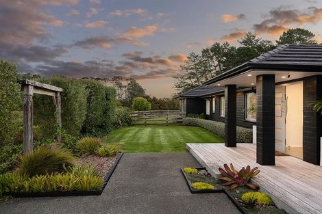 Photo of property in 583 State Highway 16, Kumeu, 0891