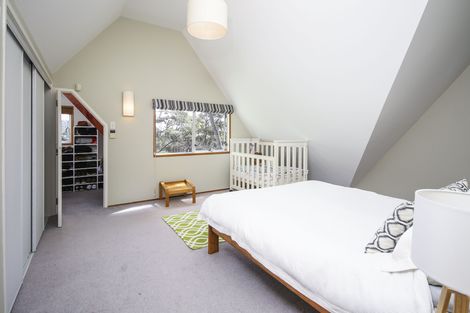 Photo of property in 299 Titirangi Road, Titirangi, Auckland, 0604