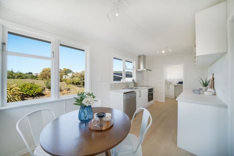 Photo of property in 78 Champion Street, Cannons Creek, Porirua, 5024