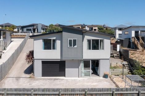 Photo of property in 31 Grandvista Drive, Green Island, Dunedin, 9018