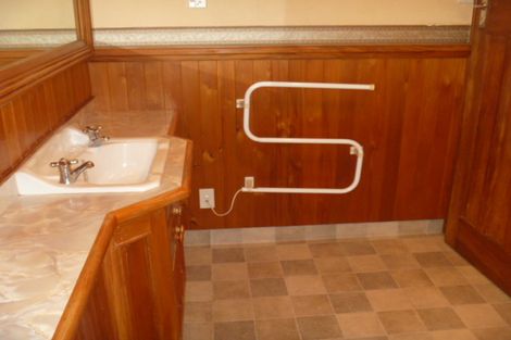 Photo of property in 32 Station Street, Alexandra, 9320