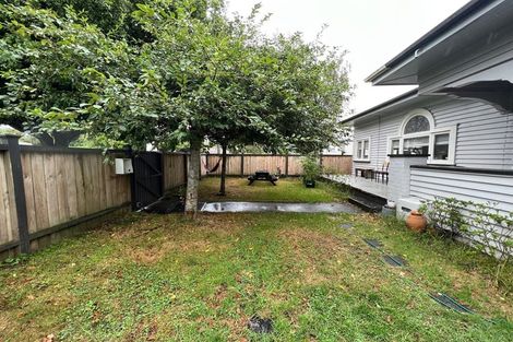Photo of property in 30 Arabi Street, Sandringham, Auckland, 1041