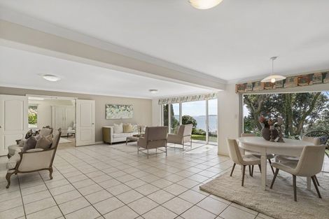 Photo of property in 155 Mellons Bay Road, Mellons Bay, Auckland, 2014