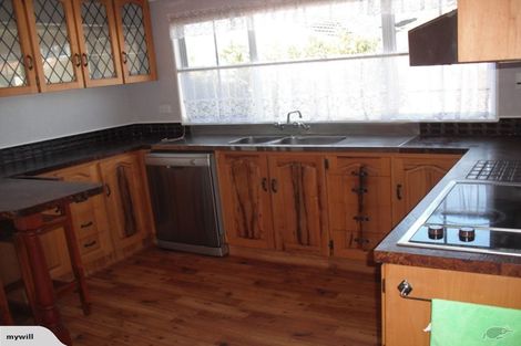 Photo of property in 6 Golders Place, Richmond Heights, Taupo, 3330