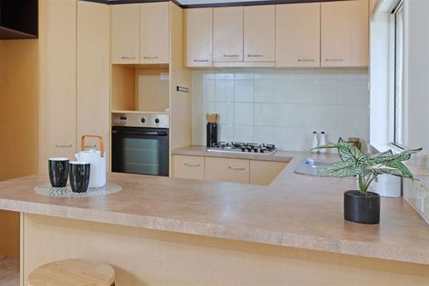 Photo of property in 6 Lantern Court, Henderson, Auckland, 0612