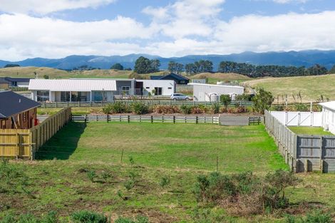 Photo of property in 19 Waitarere Rise Avenue, Waitarere Beach, Levin, 5510