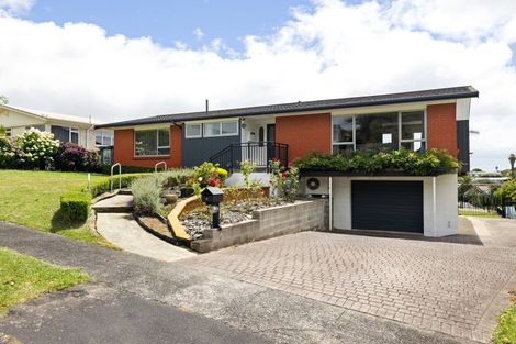 Photo of property in 6 Glamis Avenue, Dinsdale, Hamilton, 3204