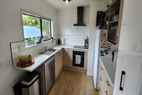 Photo of property in 35a Beaumont Crescent, Frankleigh Park, New Plymouth, 4310