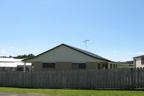 Photo of property in 1 Rimu Avenue, Huntly, 3700
