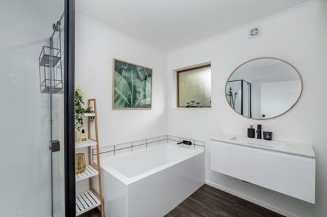 Photo of property in 117 East Street, Greytown, 5712