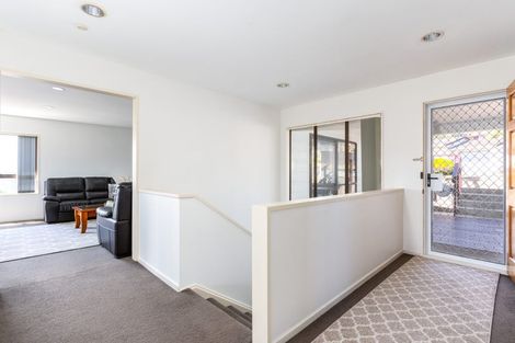 Photo of property in 7 Trinidad Crescent, Grenada Village, Wellington, 6037