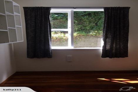 Photo of property in 160 Parkvale Road, Karori, Wellington, 6012