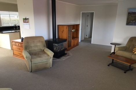 Photo of property in 21 Raratuna Street, Turua, Thames, 3574