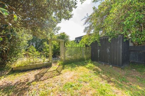 Photo of property in 36 Mosston Road, Castlecliff, Whanganui, 4501